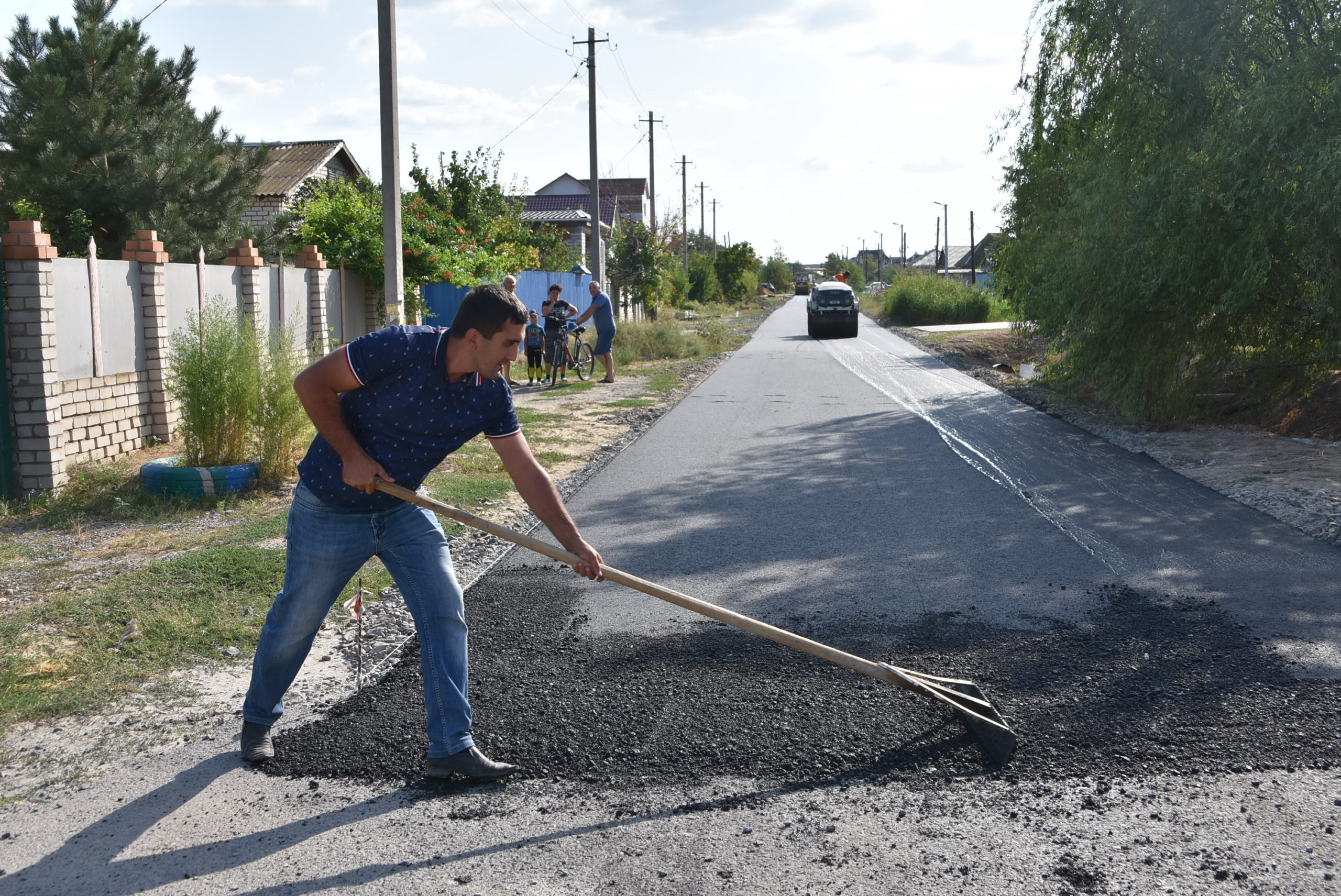 В приоритете — дороги | 13.04.2022 | Светлый Яр - БезФормата